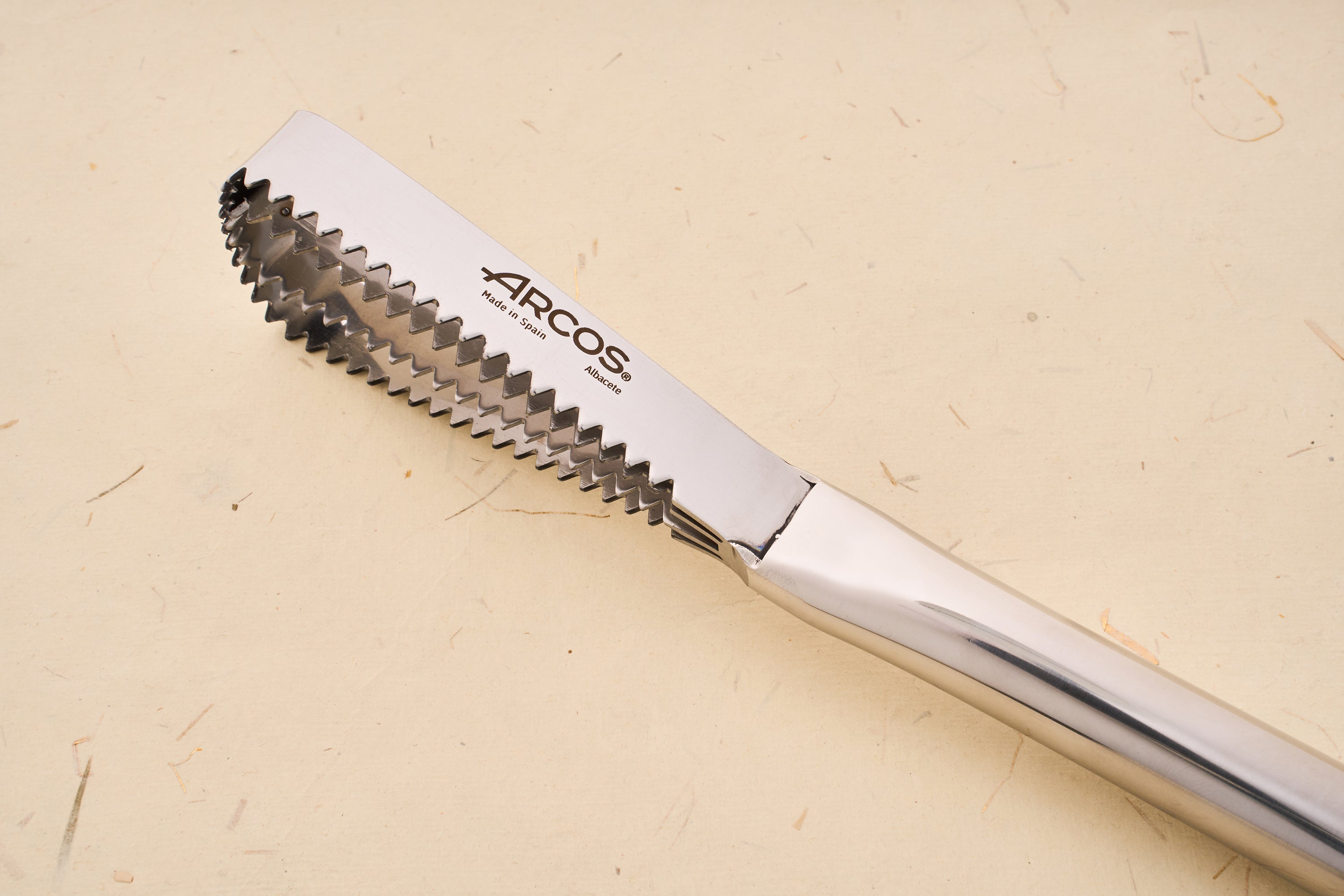 Arcos Fish Scaler