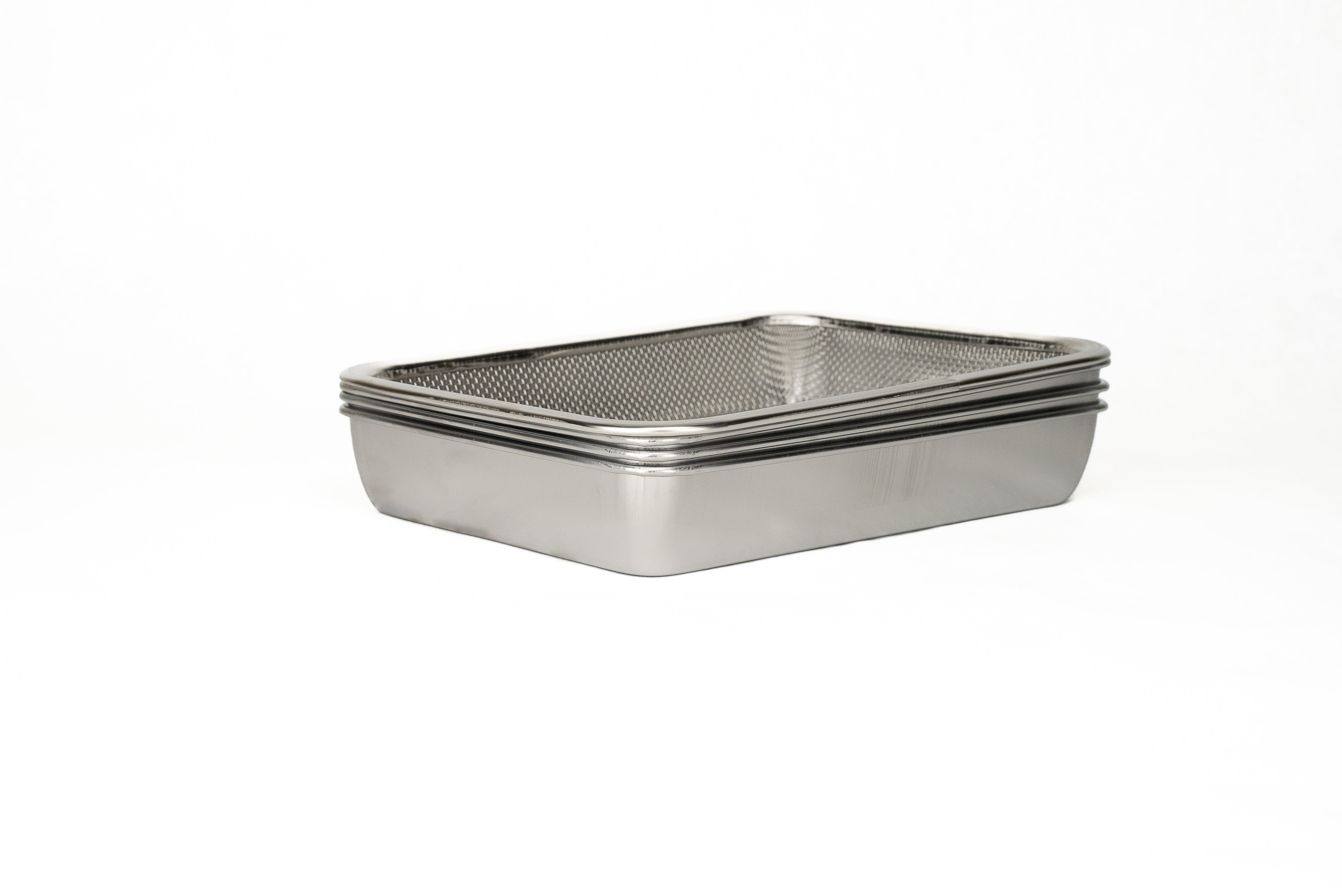 Arnest Stainless Steel Prep & Storage Pans with Strainer and Plastic Lids 7 piece Set