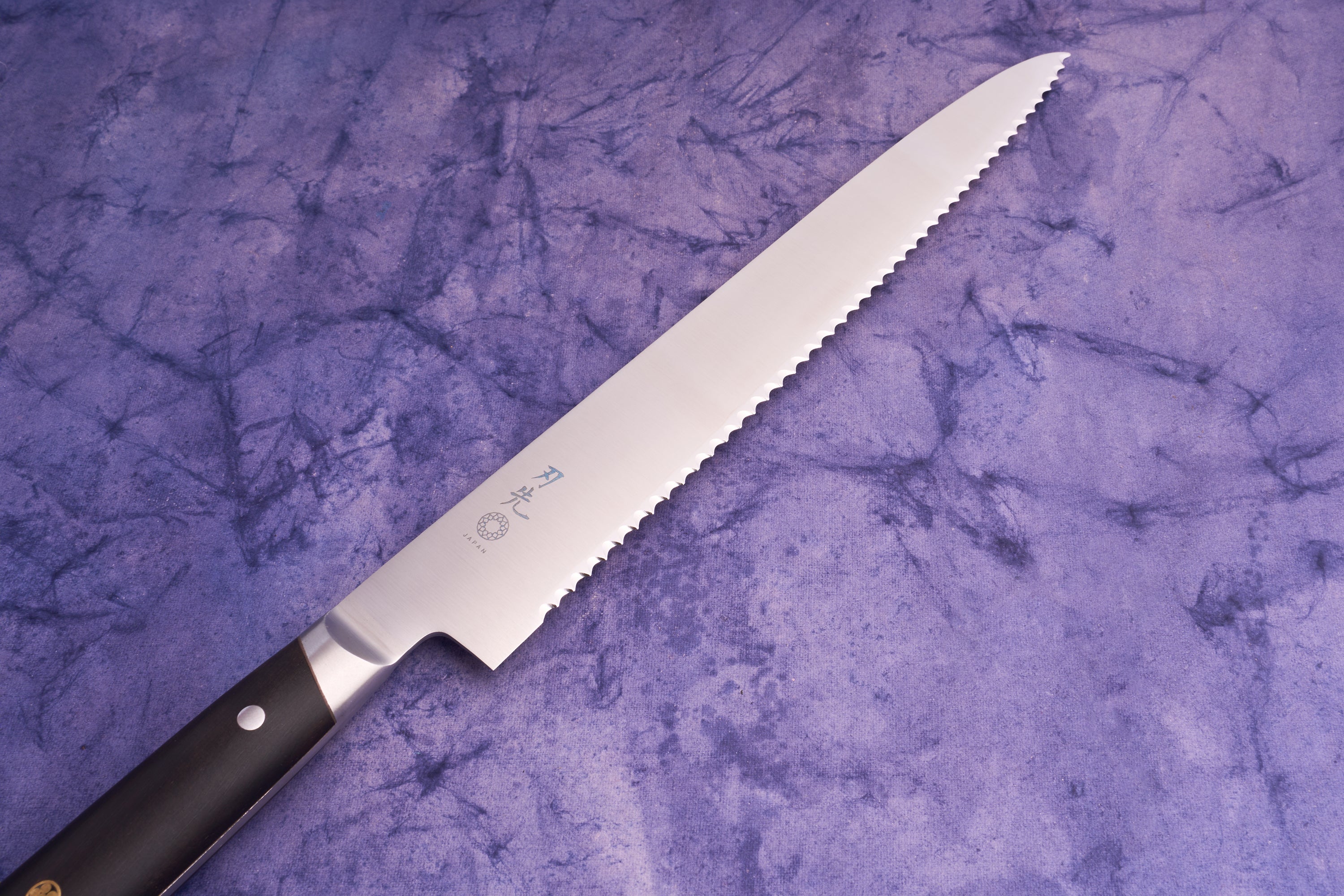 Hazaki Classic Black Bread Knife 240mm