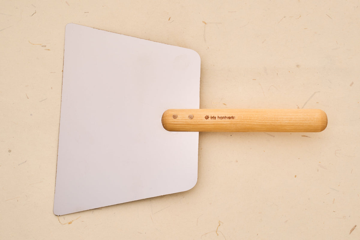 Iris Hantverk Dough Scraper with Handle