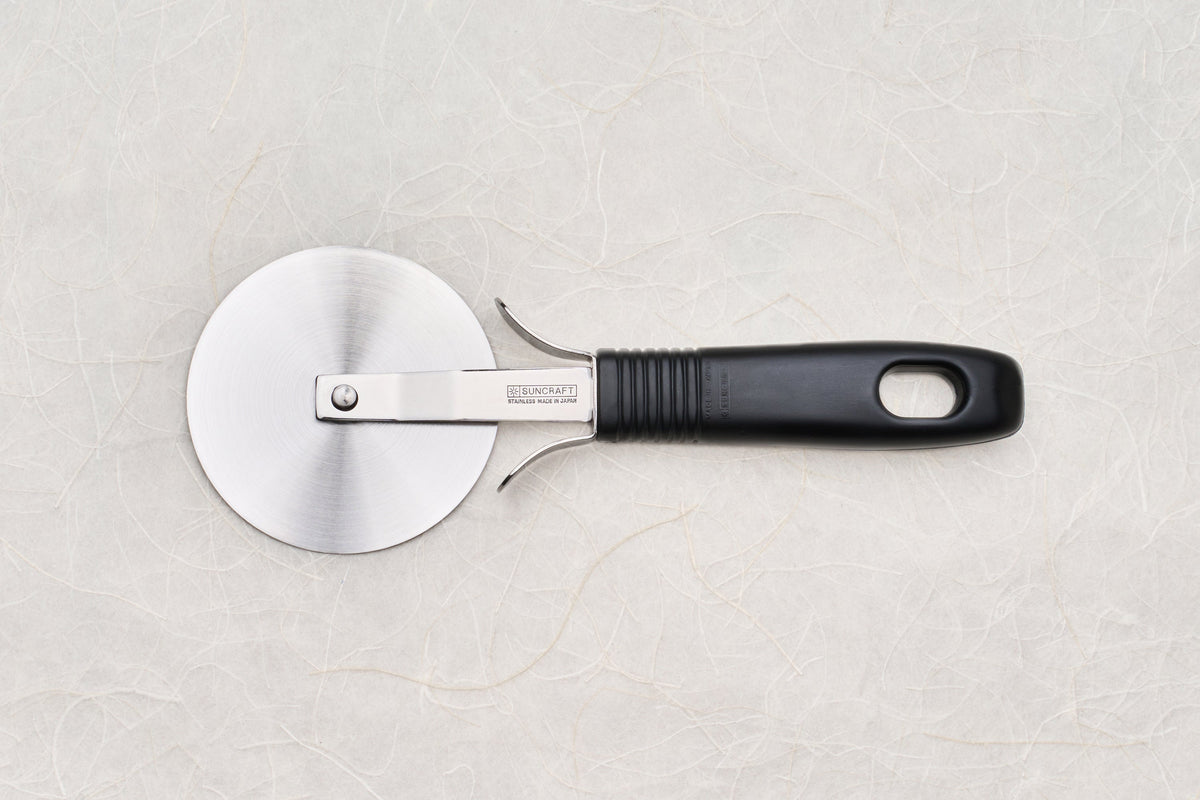 Aisai Senka Pizza Cutter